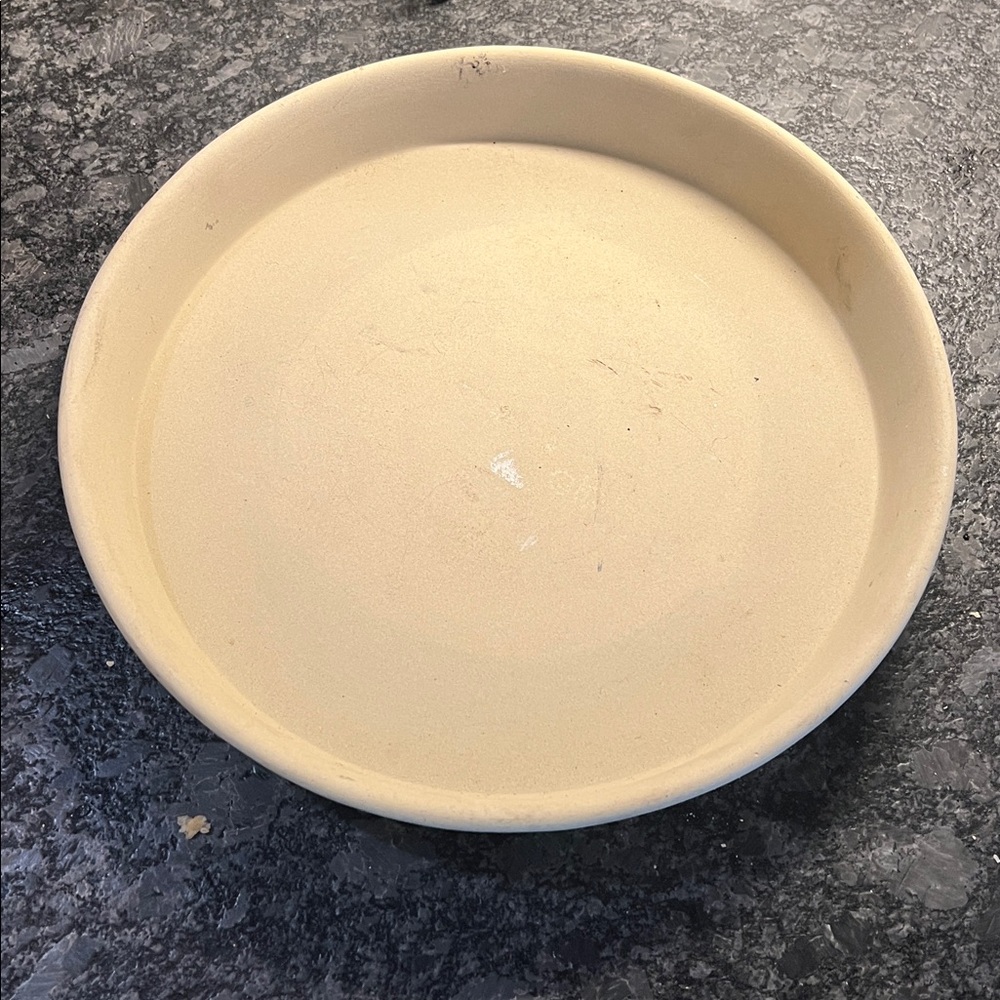 Pampered Chef Round stone baking dish. Lightly seasoned.  Meats, dips or…